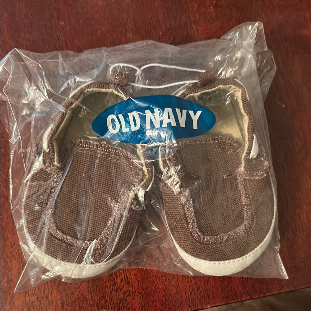 Old Navy Brown Baby Walker Shoes